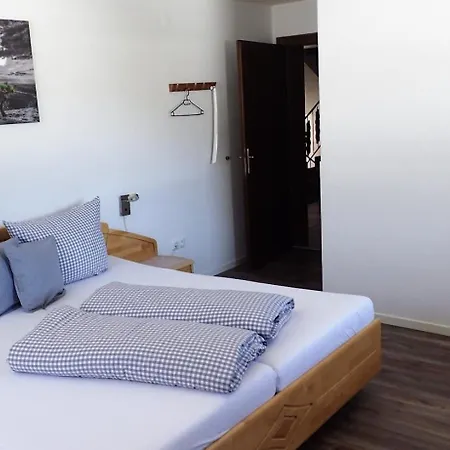 Bed & Breakfast Lutz Alpenblick Schattwald