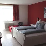 Lutz Alpenblick فندق مبيت وإفطار