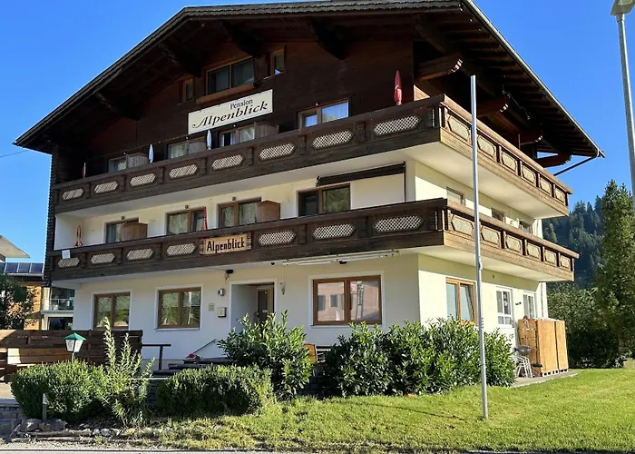 Lutz Alpenblick Couette-café